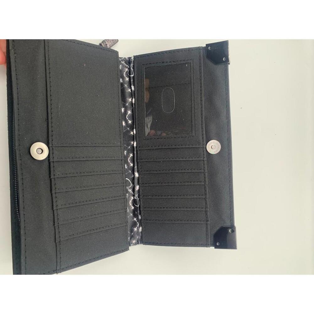 Jessica Simpson Wallet - Picture 4 of 8